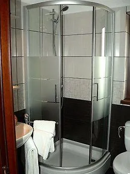 בית הארחה Deutsches Haus