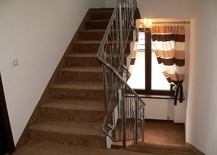 Deutsches Haus 4* בראשוב